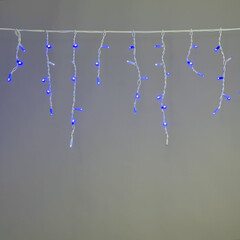 Гирлянда Бахрома 3,1 x 0,5 м Синяя с Мерцанием Белого Диода 220В, 120 LED, Провод Белый LTC LL120BLW-8-2B, фото 